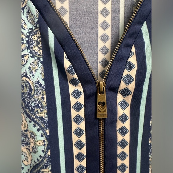 Belle Kim Gravel - Picture 2 of 4